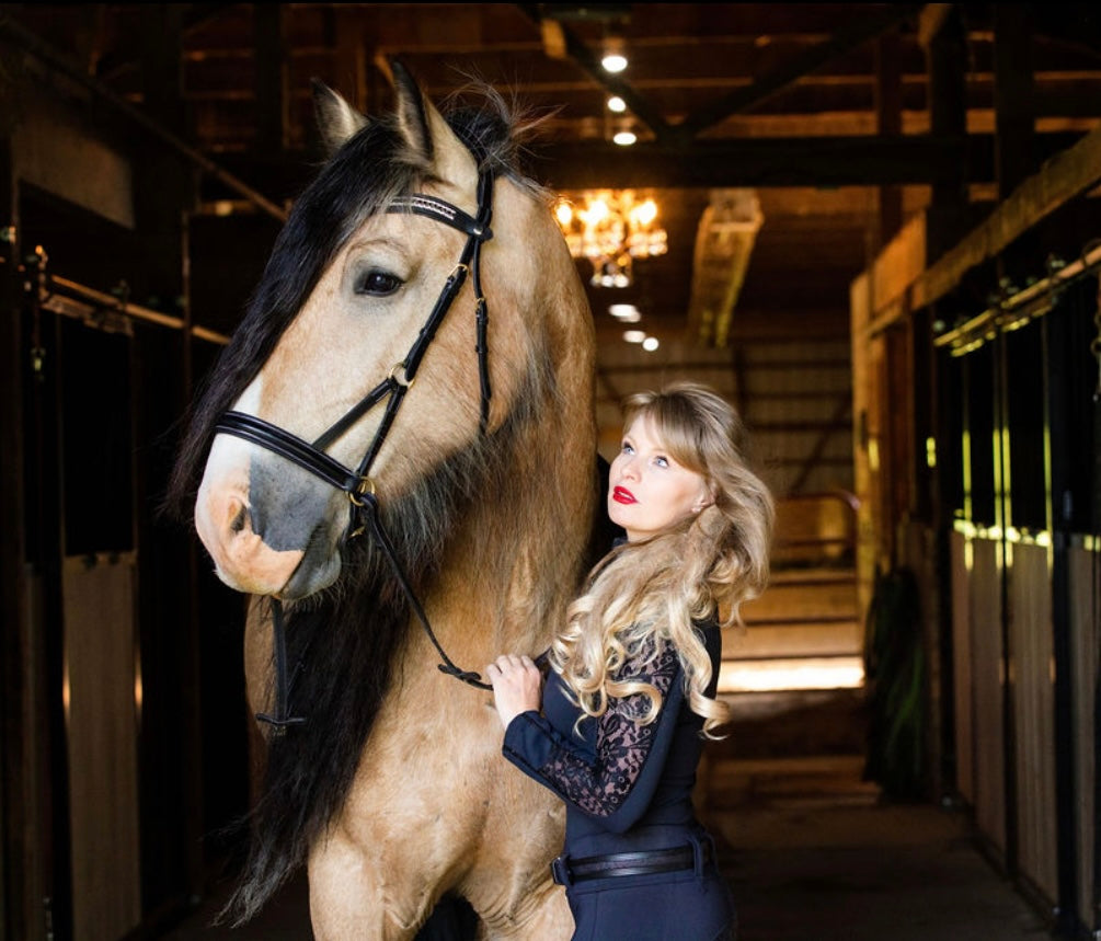 Black Daisy Lace-Luxury Riding Top