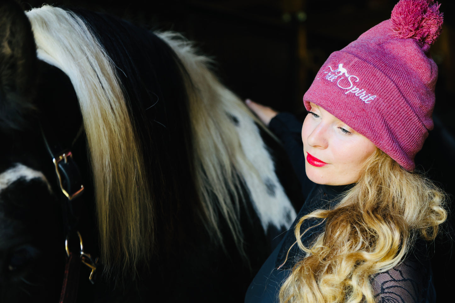 NEW Free Spirit Mauve Beanie