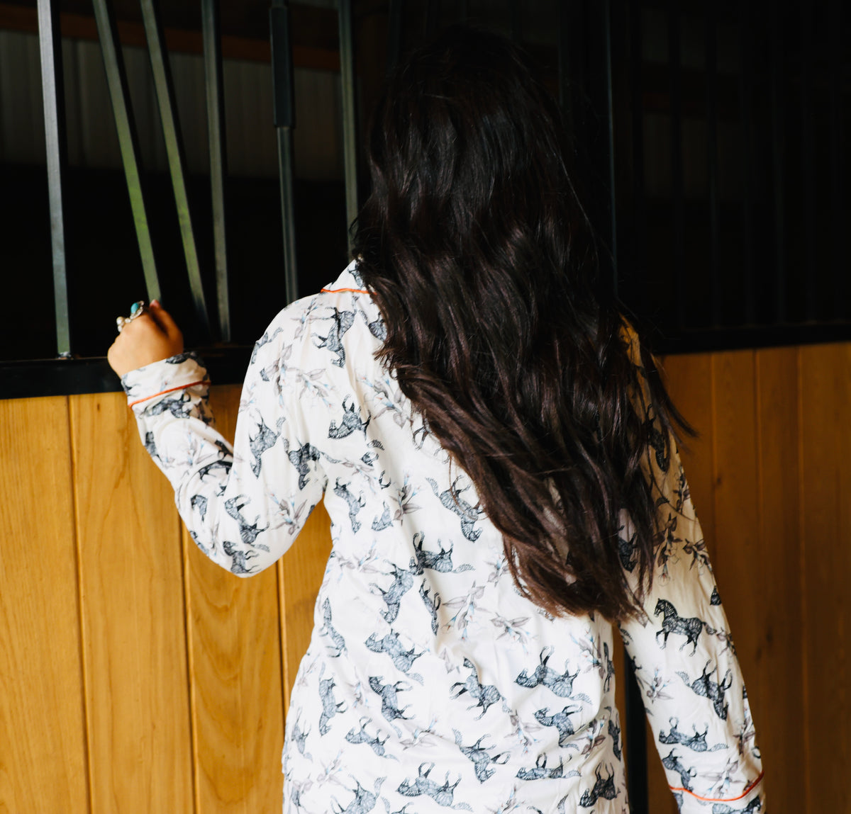 Late Barn Night-Pajama Set