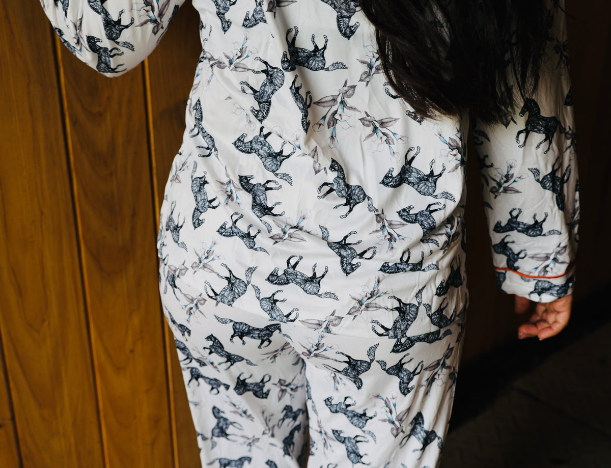 Late Barn Night-Pajama Set