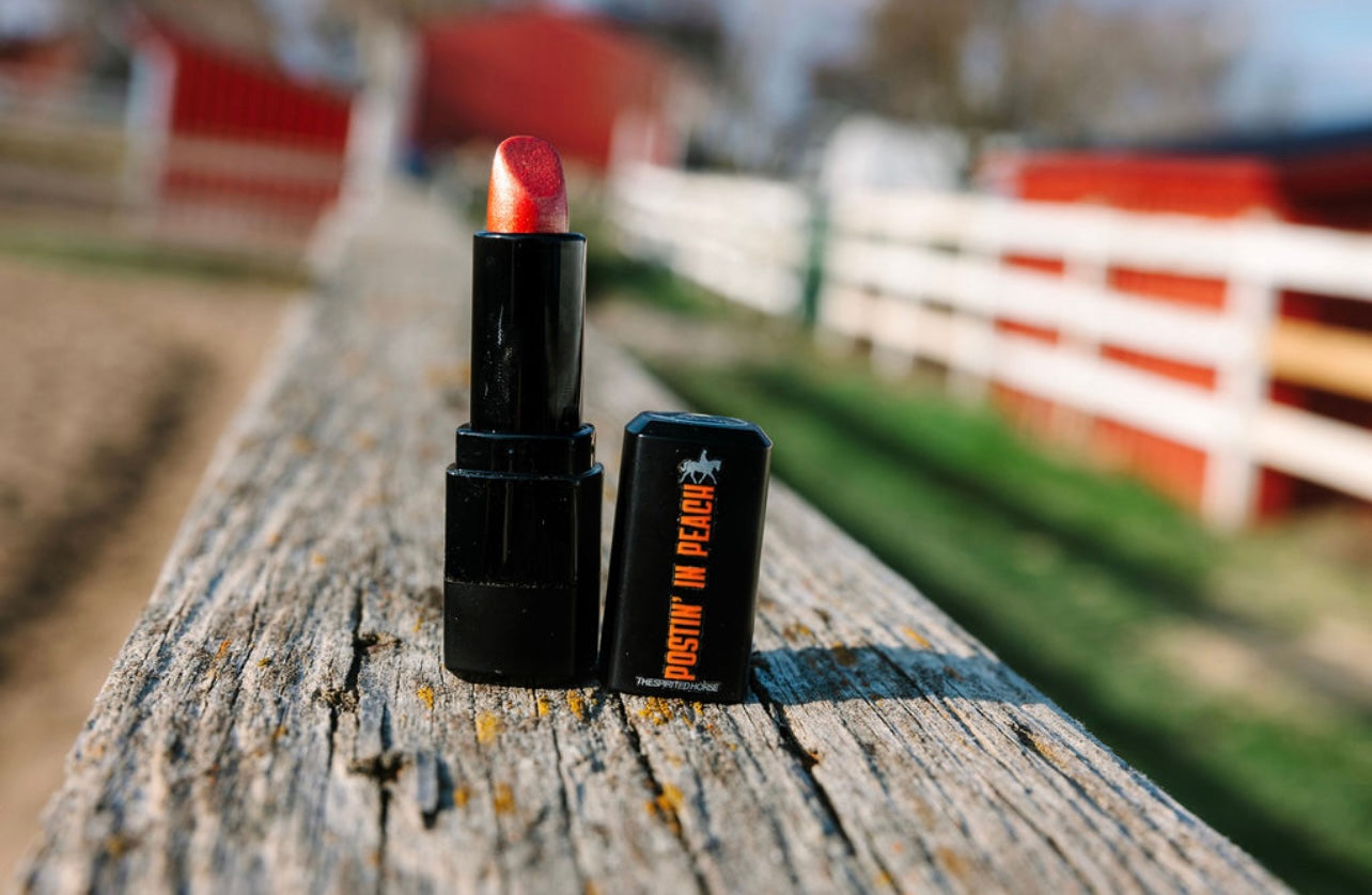 Postin' In Peach-Lustrous Lipstick